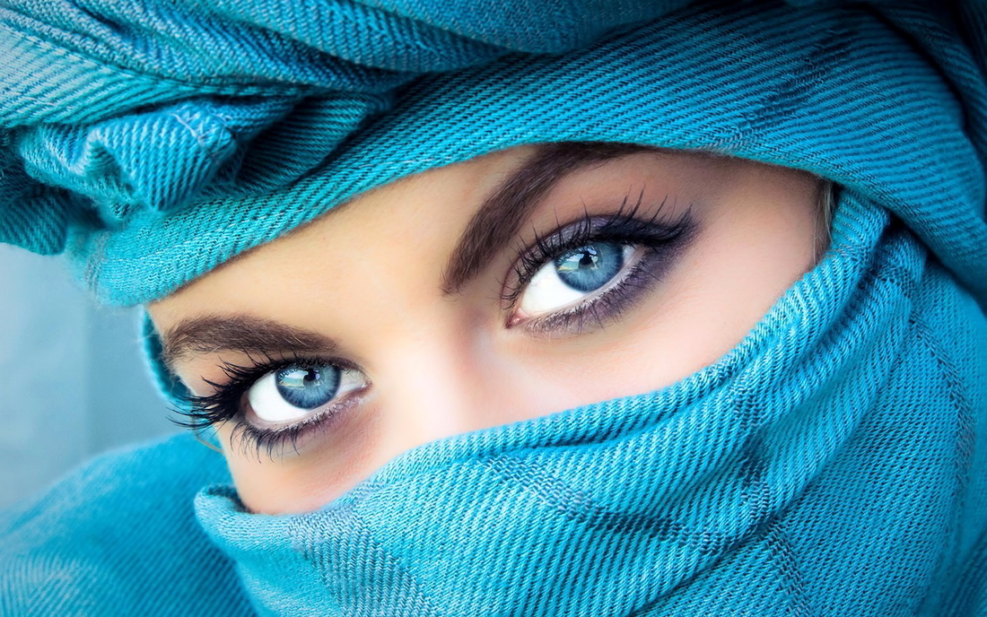 Dem Eyes 👀 