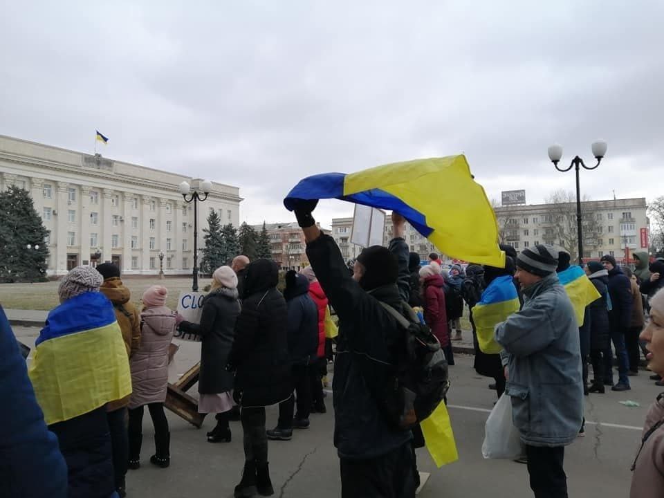 Скажи мені, чому?