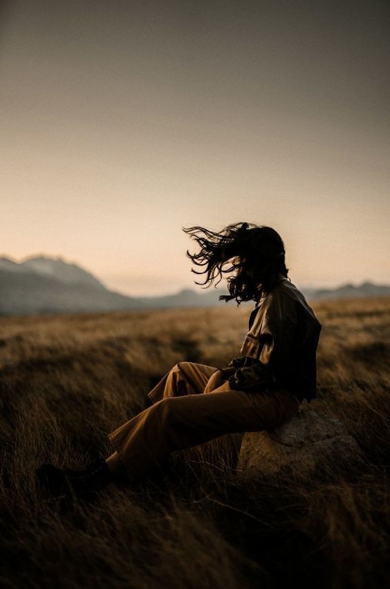 Забувши про радісні мрії