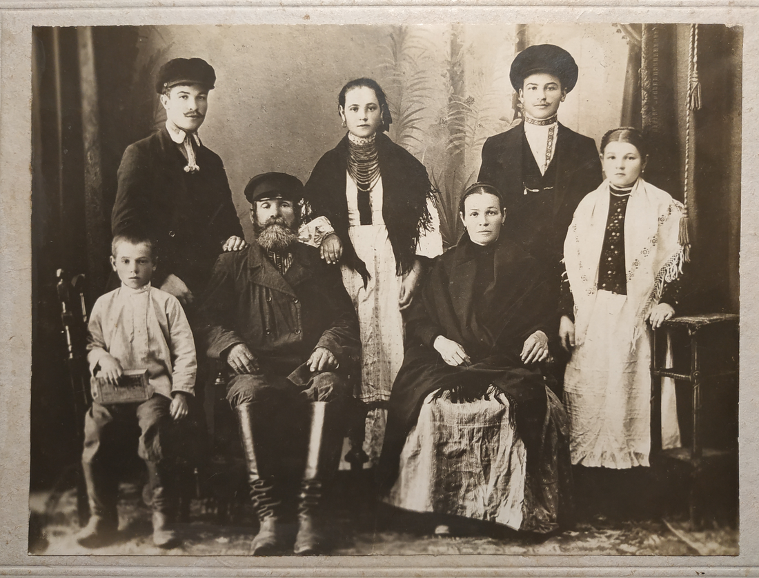 Качиний крик лунає поруч