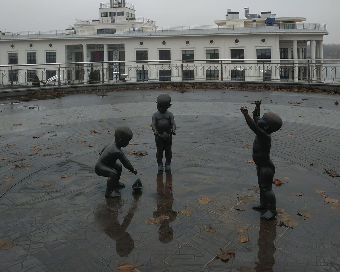 Оселились на Подолі